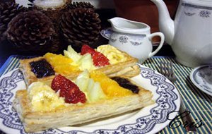 Tarta De Hojaldre Y Frutas 5 Colores
