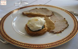 Vol-au- Vent Casero Con Espinacas Y Huevo Poché
