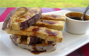 Berenjenas Fritas Con Miel De Caña
