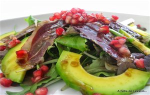 Ensalada De Magret De Pato,aguacate Y Granada
