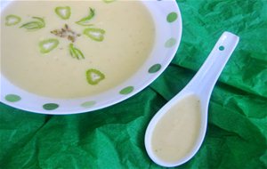 Crema De Hinojo Y Manzana Verde
