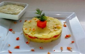 Timbal De Salmón Ahumado Y Puré De Patatas
