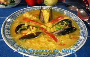 Arroz Caldoso Con Mejillones Jibia  Y Gambas
