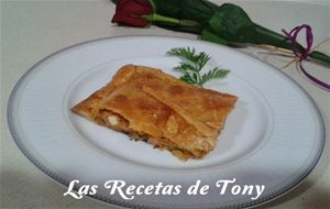 Empanada De Atún Y  Huevo
