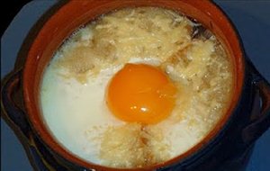 Sopa De Cebolla Con Huevo
