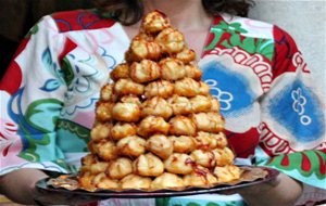 Croquembouche  O Tarta Saint Honoré De Cumpleaños
