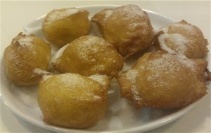 Buñuelos De Viento
