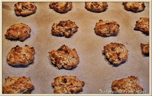 Galletitas De Avena Con Avellanas 
