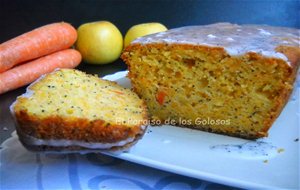 Cake De Zanahoria Manzana Y  Semillas De Amapola
