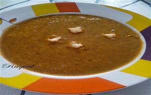 Crema De Lentejas Con Picatostes