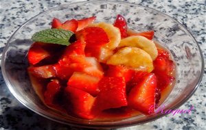 Macedonia De Fresas Y Platano