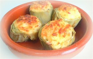 Alcachofas Rellenas Con Puré De Patatas
