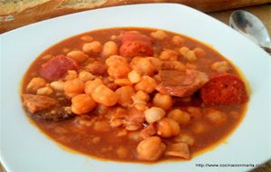 Callos Con Garbanzos
