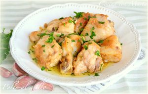 Pollo Al Ajillo. Receta Tradicional.
