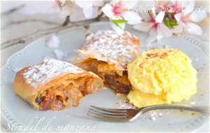 Strudel De Manzana
