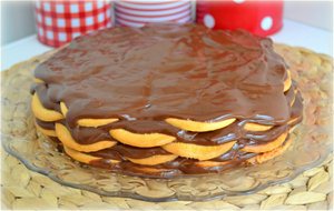 Tarta De Galletas Y Chocolate (con Natillas)
