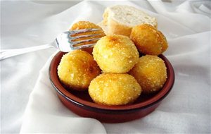 Croquetas De Bacalao