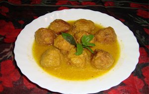  Albóndigas  Con   Piñones 
