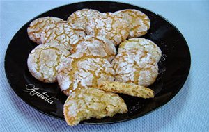 Galletas Craqueladas De Almendras 
