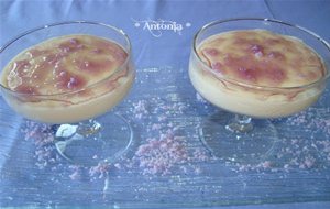  Natillas De Caramelos De Violeta 
