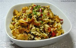 Arroz Salvaje Salteado Con Pollo
