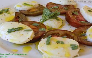 Ensalada Caprese Con Salvia
