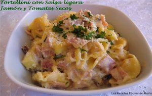 Tortellini Con Salsa Ligera Jamón Y Tomates Secos
