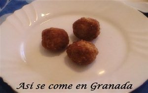 Albóndigas De Bacalao
