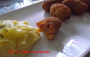 Croquetas De Pimientos Del Piquillo, Surimi Y Atún
