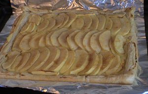 Tarta De Manzana Con Hojaldre Y Crema
