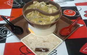 Green Curry Con Arroz Aromatizado.