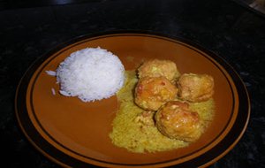 Albóndigas Al Curry.