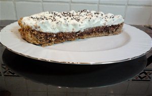 Tarta De Chocolate Con Nata
