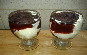 Trifle De Frutos Rojos
