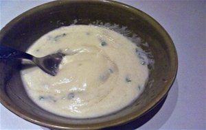 Aliño De Queso Crema Y Albahaca
