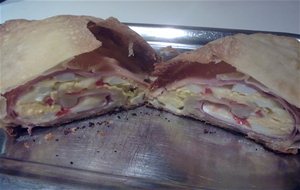 Falso Calzone De Jamón Y Mozzarella
