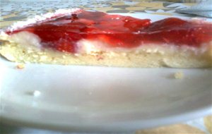 Tarta De Frutillas Y Crema Pastelera
