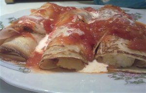 Canelones De Jamón, Queso Y Ricota
