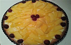 Tarta De Mango Y Frambuesas Con Crema Diplomática
