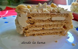 Tarta De Galletas Con Buttercream De Moka
