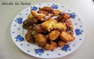 Buñuelos De Viento Con Crema Pastelera
