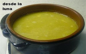 Sopa De Almejas Con Fideos

