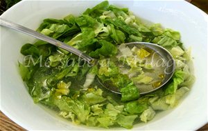 Lechuga En Caldo
