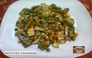 Menestra De Verduras Con Ajos Y Tortilla