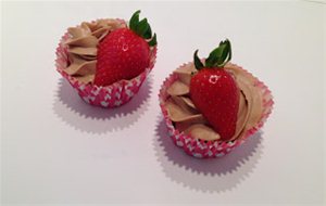 Cupcake De Fresas Con Chocolate