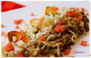 Arroz Con Lentejas, Cebolla Y Tomate
