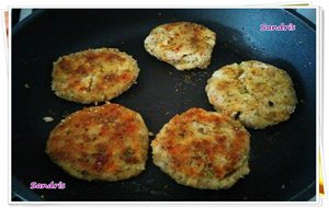 Hamburguesas De Lentejas, Arroz Y Verduras
