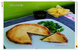 Tourtiere O Empanada De Carne Y Patata, Receta Típica De Canadá 
