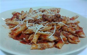 Macarrones Con Carne Y Chorizo A La Riojana
