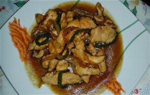 Pollo En Salsa De Soja
